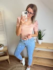 BABI Dekoltált Nyakú Extrázott Vállú Felső