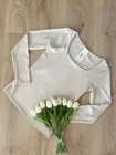 EVELIN Kivágott Basic Felső