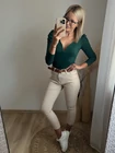 LINA Extrázott Vállú Felső
