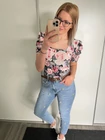 BABI Mintás Extrázott Vállú Felső