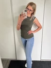 DEBRA Húzott Felső