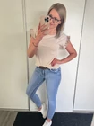 LARINA Bordázott Felső Fodrokkal