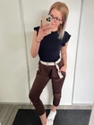 DEBRA Pamutnadrág Övtartozékkal