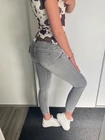 MARA Szürke Push Up Farmernadrág