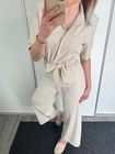 LAURA Gombos Overál