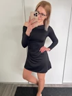MIRI Ejtett Vállú Kisruha