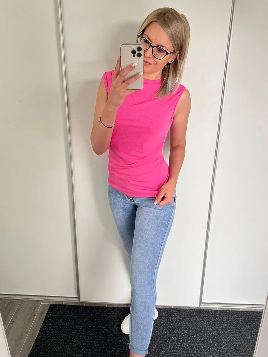 DEBRA Húzott Felső