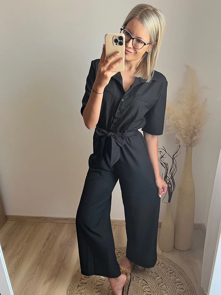 LAURA Gombos Overál