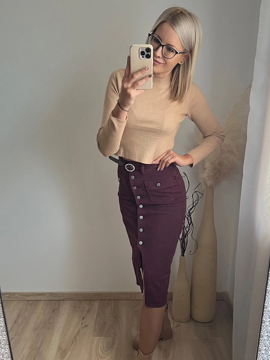 SZOFIA Bordó Farmerszoknya Övtartozékkal