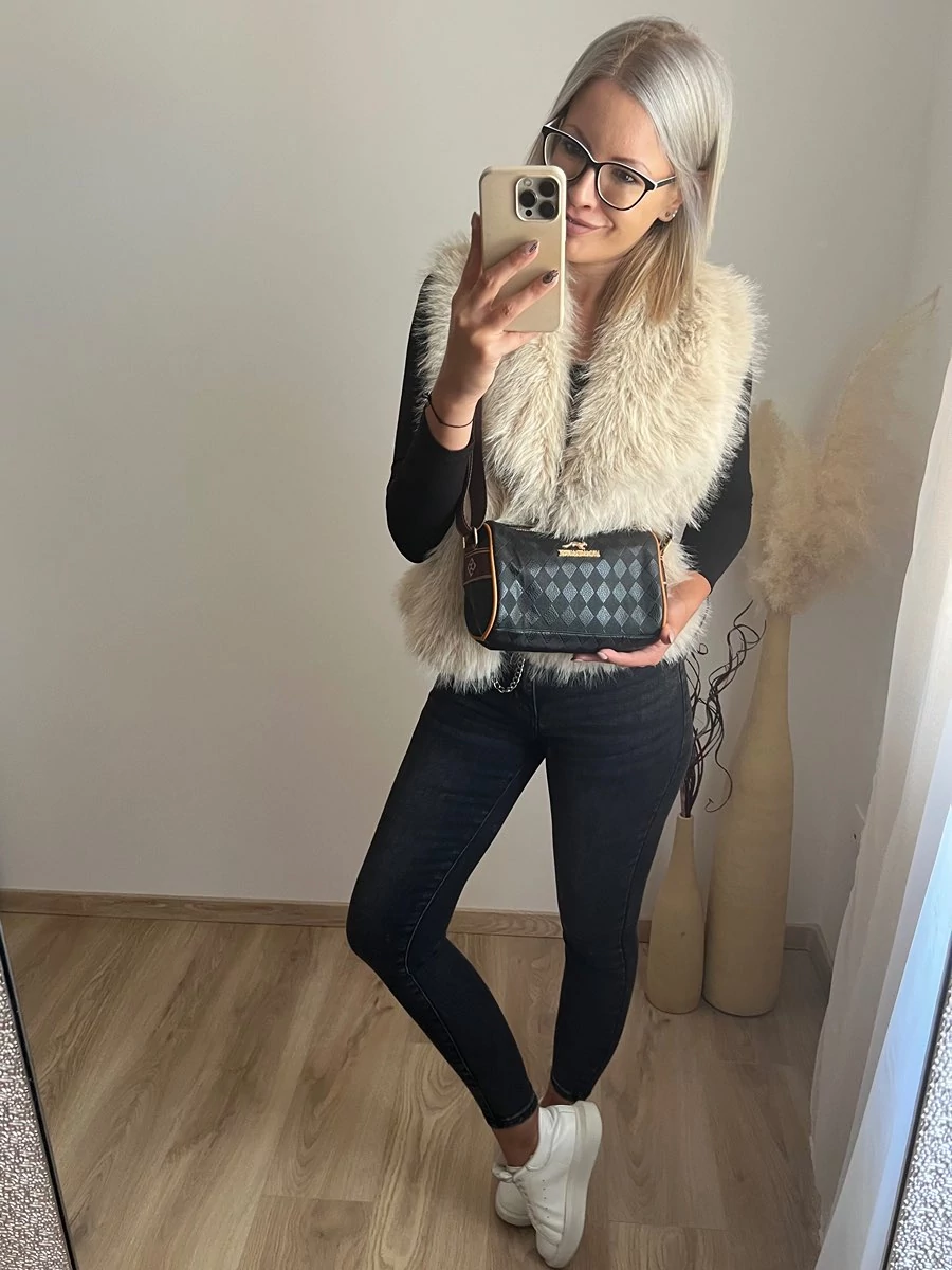 KANGA Mintás Kistáska
